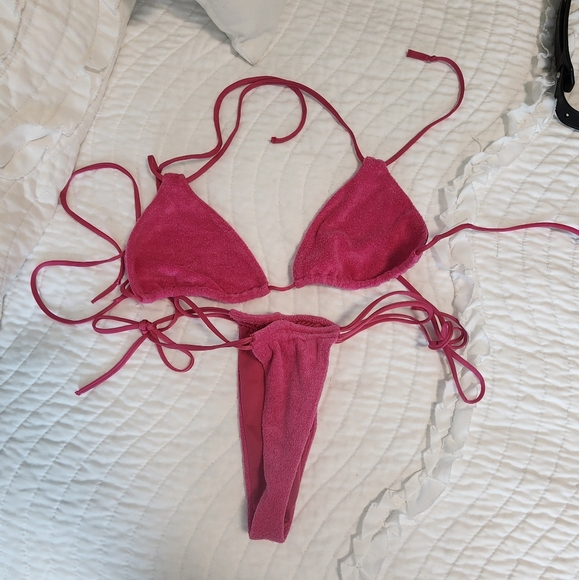 Double strap bikini with thong bottoms - Picture 3 of 3